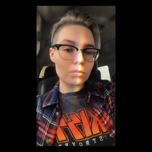 Meet your Posher, Molly